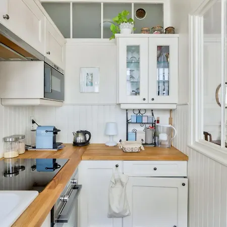 Stunning Parisian 1br Flat Near Sacre-coeur * Paris